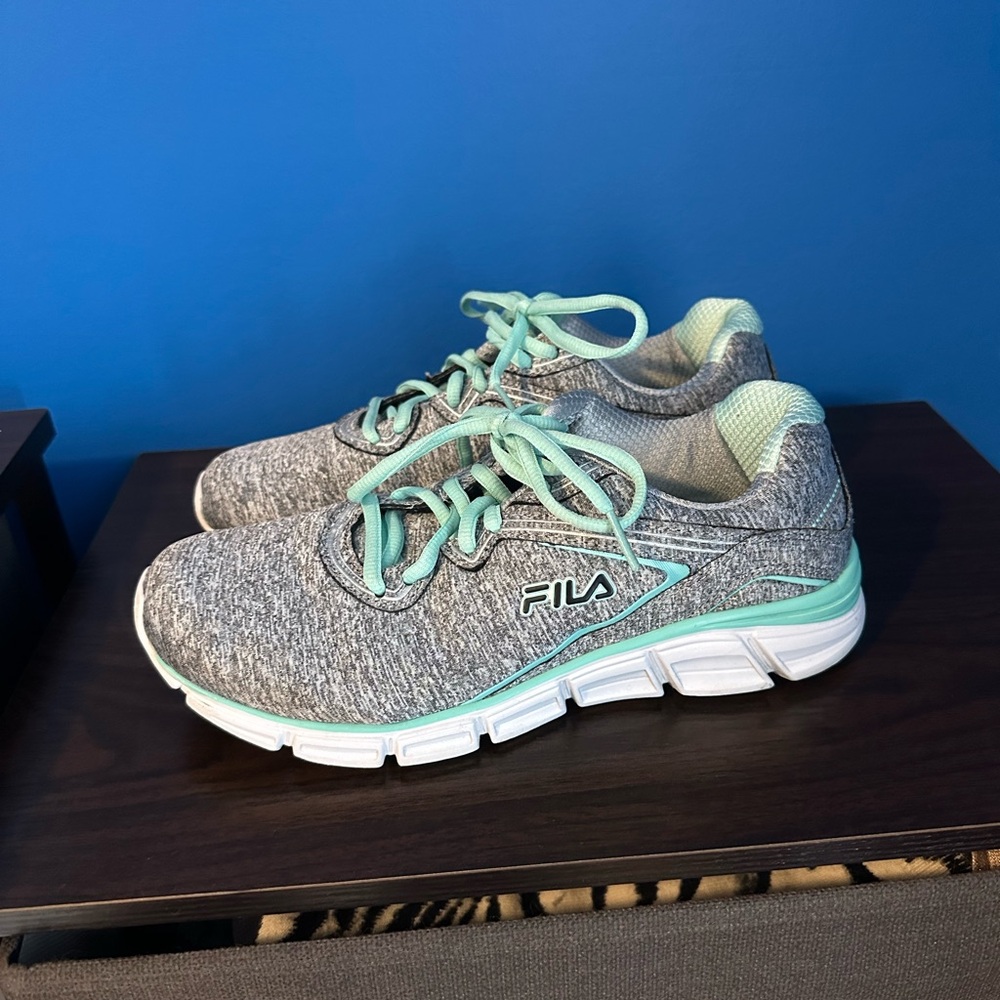 Fila Gray and Light Green Sneakers Memory Foam